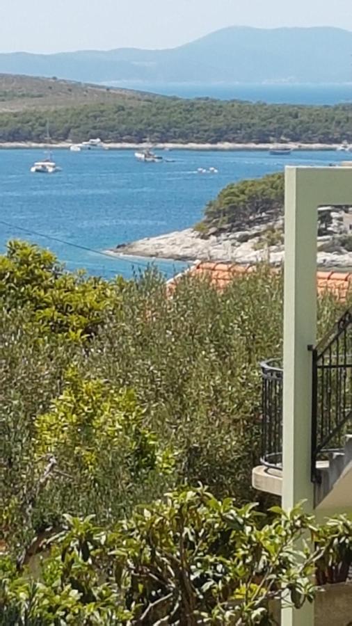 Apartmani Vini Hvar Town Exterior photo